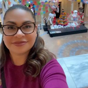 Meet your Posher, Lucila